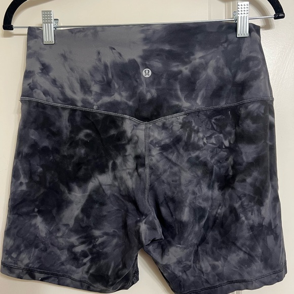 Lululemon Diamond Dye Pitch Grey Graphite Grey Align 6” Short - Picture 3 of 4